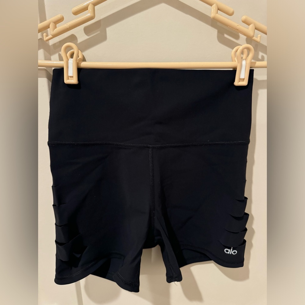 Alo Cut Out Biker Shorts